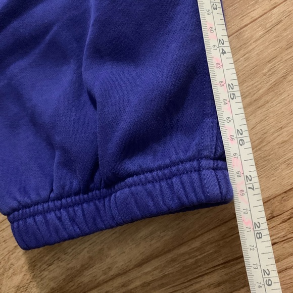 fabletics purple sweatpants - Picture 4 of 4